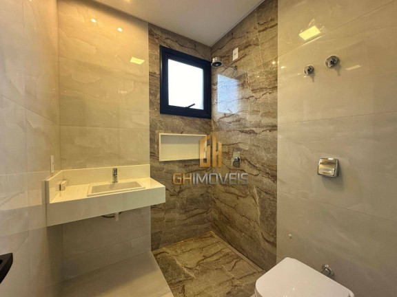 Imagem Sobrado com 6 Quartos à Venda, 332 m² em Setor Central - Goiânia