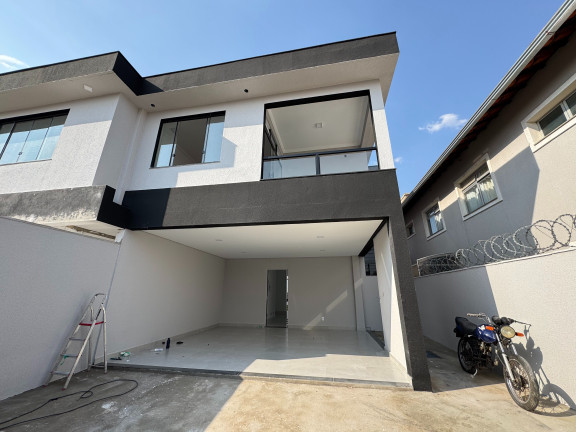 Imagem Casa com 3 Quartos à Venda, 170 m² em R$850.000,00 // Parque Xangri-lá - Contagem Imagem Casa com 3 Quartos à Venda, 170 m² em R$850.000,00 // Parque Xangri-lá - Contagem