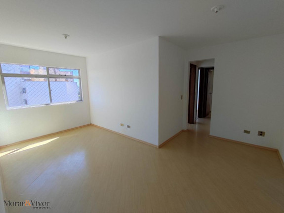 Imagem Apartamento com 3 Quartos à Venda, 70 m² em Bacacheri - Curitiba