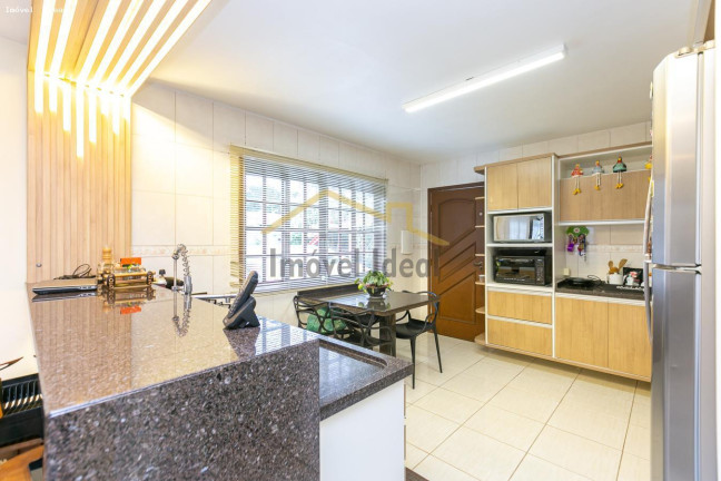 Imagem Casa com 3 Quartos à Venda, 390 m² em Roça Grande - Colombo