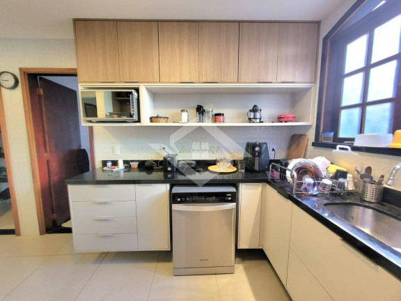 Imagem Casa com 4 Quartos à Venda, 216 m² em Maria Paula - Niterói Imagem Casa com 4 Quartos à Venda, 216 m² em Maria Paula - Niterói