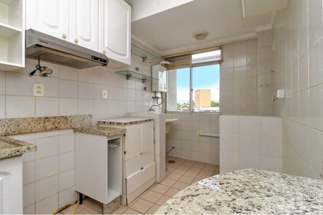 Imagem Apartamento com 2 Quartos à Venda, 71 m² em Santana - Porto Alegre