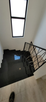 Imagem Sobrado com 4 Quartos à Venda, 200 m² em Villas Do Jaguari - Santana De Parnaíba