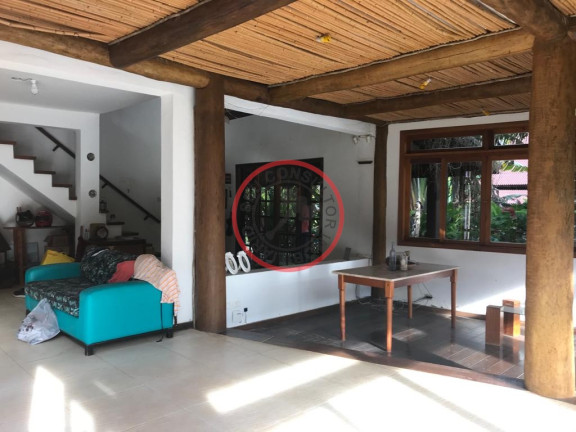 Imagem Sobrado com 4 Quartos à Venda, 340 m² em Boiçucanga - São Sebastião