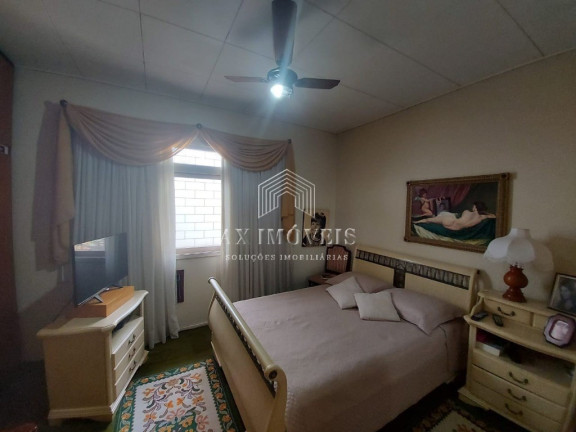 Imagem Casa com 3 Quartos à Venda, 190 m² em São Sebastião - Porto Alegre