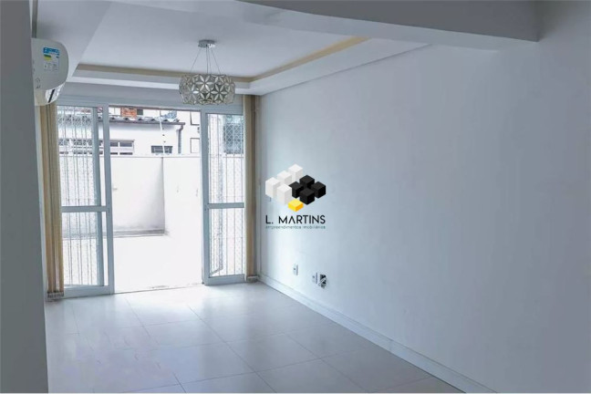 Imagem Apartamento com 2 Quartos à Venda, 87 m² em Santana - Porto Alegre Imagem Apartamento com 2 Quartos à Venda, 87 m² em Santana - Porto Alegre