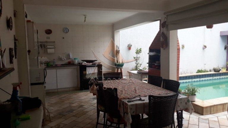 Casa com 4 Quartos à Venda, 300 m² em Lagoinha - Ribeirão Preto