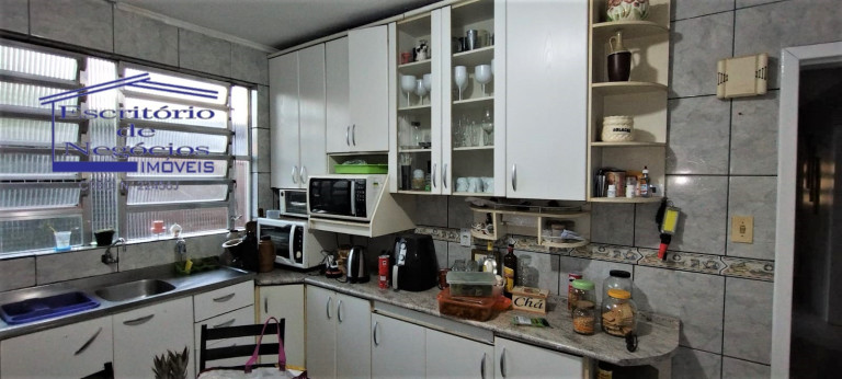 Imagem Casa com 3 Quartos à Venda, 204 m² em Vila Nova - Porto Alegre