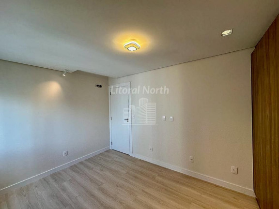 Imagem Apartamento com 3 Quartos à Venda, 110 m² em Barra Sul - Balneário Camboriú Imagem Apartamento com 3 Quartos à Venda, 110 m² em Barra Sul - Balneário Camboriú