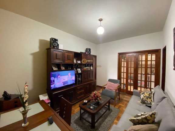 Imagem Apartamento com 2 Quartos à Venda, 50 m² em Várzea - Teresópolis