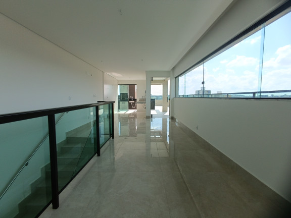 Imagem Cobertura com 4 Quartos à Venda, 244 m² em Prado - Belo Horizonte