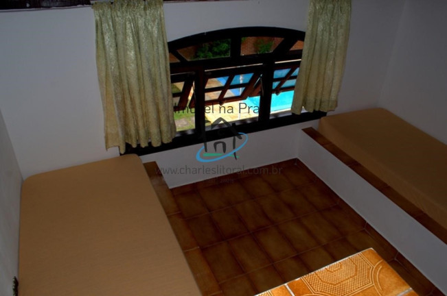 Imagem Casa com 6 Quartos à Venda,  em Massaguaçu - Caraguatatuba