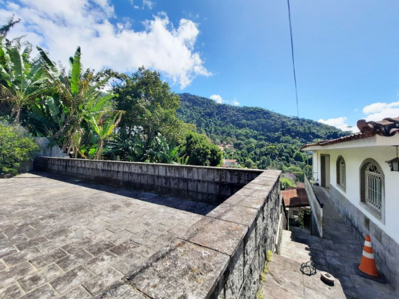 Imagem Casa com 4 Quartos à Venda, 229 m² em Parque Do Ingá - Teresópolis