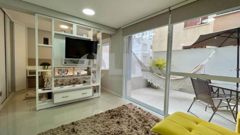 Imagem Apartamento com 1 Quarto à Venda, 44 m² em Bom Fim - Porto Alegre Imagem Apartamento com 1 Quarto à Venda, 44 m² em Bom Fim - Porto Alegre