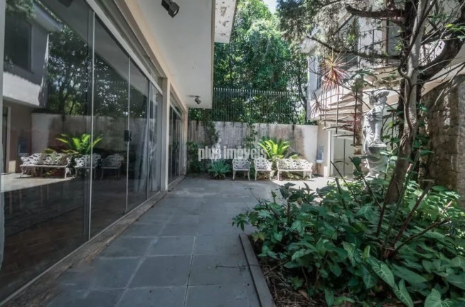 Imagem Casa com 3 Quartos à Venda, 330 m² em Granja Julieta - São Paulo Imagem Casa com 3 Quartos à Venda, 330 m² em Granja Julieta - São Paulo
