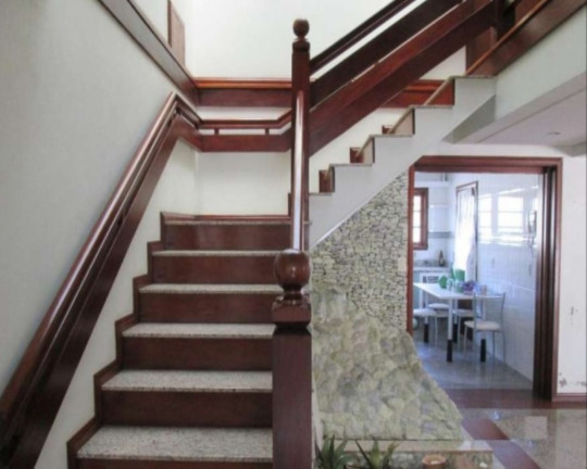 Imagem Casa com 3 Quartos à Venda, 260 m² em Parque Santa Fé - Porto Alegre Imagem Casa com 3 Quartos à Venda, 260 m² em Parque Santa Fé - Porto Alegre