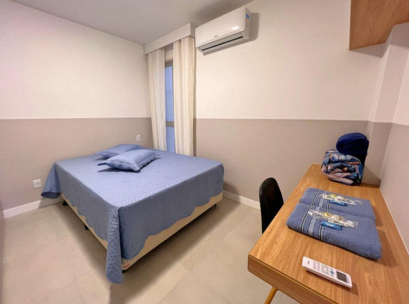 Imagem Apartamento com 2 Quartos à Venda, 60 m² em Centro - Florianópolis