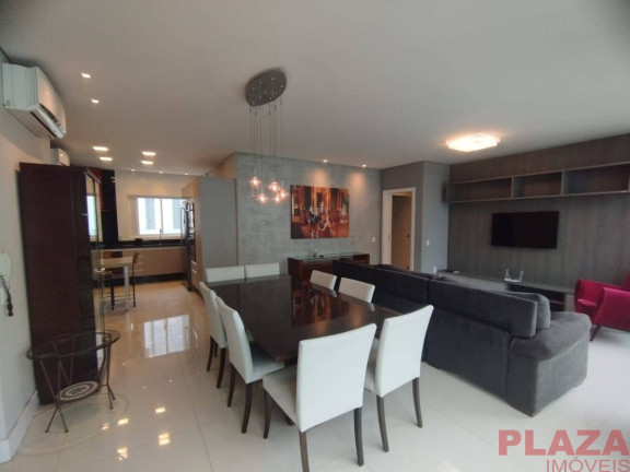 Apartamento com 3 Quartos para Alugar, 125 m² em Pioneiros - Balneário Camboriú