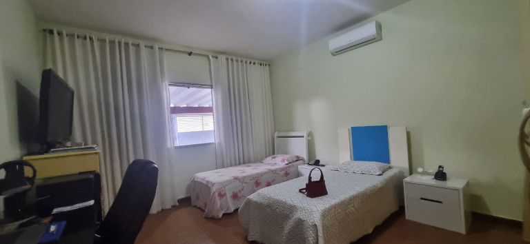 Imagem Casa com 1 Quarto à Venda, 150 m² em Vila Pita - São Paulo