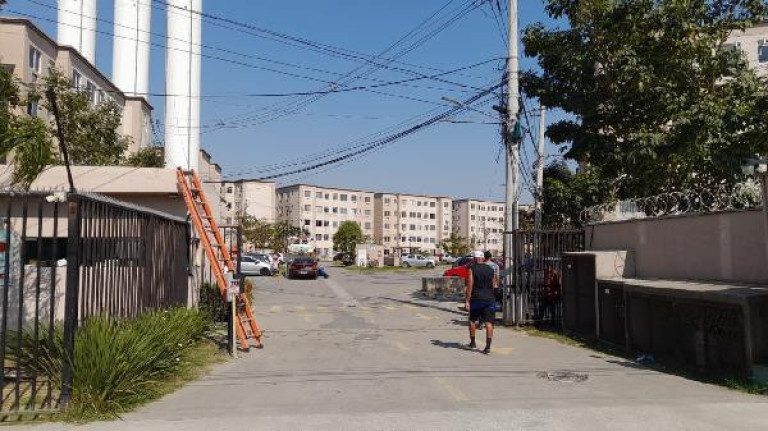 Foto do imóvel Imóvel com 2 Quartos à Venda, 21.180 m² em Santa Cruz - Rio De Janeiro Foto do imóvel Imóvel com 2 Quartos à Venda, 21.180 m² em Santa Cruz - Rio De Janeiro