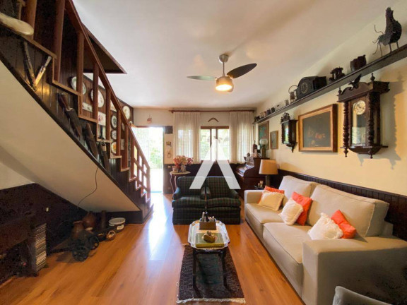 Imagem Casa com 4 Quartos à Venda, 75 m² em Taumaturgo - Teresópolis