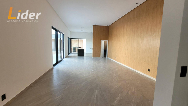 Imagem Casa com 4 Quartos à Venda, 450 m² em Spina Ville - Juiz De Fora Imagem Casa com 4 Quartos à Venda, 450 m² em Spina Ville - Juiz De Fora