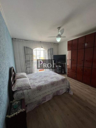 Imagem Sobrado com 3 Quartos à Venda, 219 m² em Vila Metalúrgica - Santo André Imagem Sobrado com 3 Quartos à Venda, 219 m² em Vila Metalúrgica - Santo André