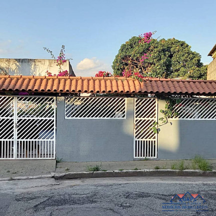 Casa com 3 Quartos à Venda,  em Padroeira - Osasco