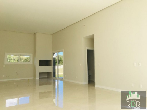 Imagem Casa com 4 Quartos à Venda, 213 m² em Caxias Do Sul