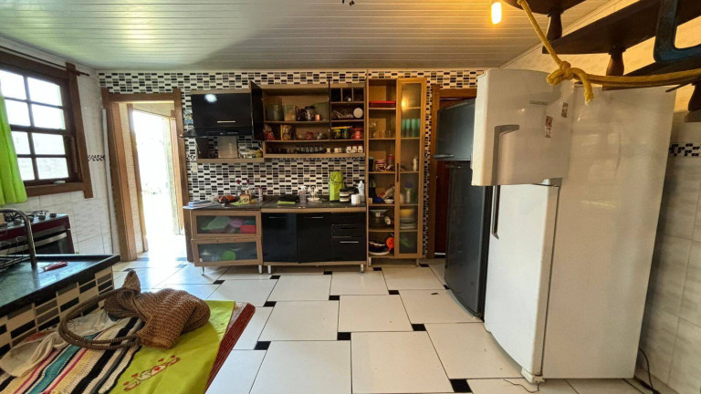 Imagem Casa com 5 Quartos à Venda, 204 m² em Praia Seca - Araruama