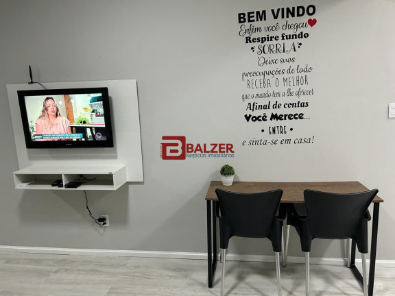 Imagem Apartamento com 1 Quarto à Venda, 40 m² em Centro - Florianópolis