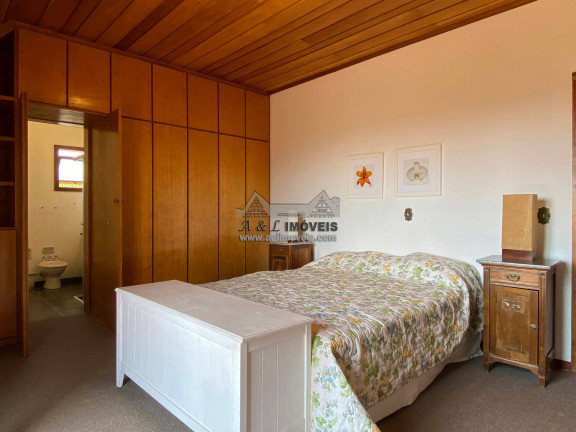 Imagem Apartamento com 3 Quartos à Venda, 189 m² em Capivari - Campos Do Jordão