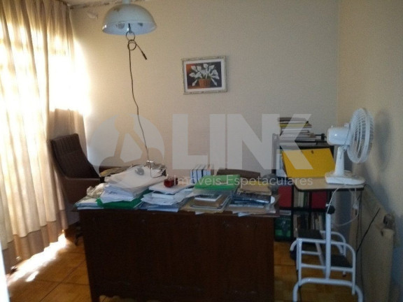Imagem Casa com 6 Quartos à Venda, 574 m² em Menino Deus - Porto Alegre