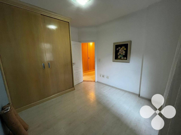 Imagem Imóvel com 3 Quartos à Venda, 214 m² em Gonzaga - Santos Imagem Imóvel com 3 Quartos à Venda, 214 m² em Gonzaga - Santos