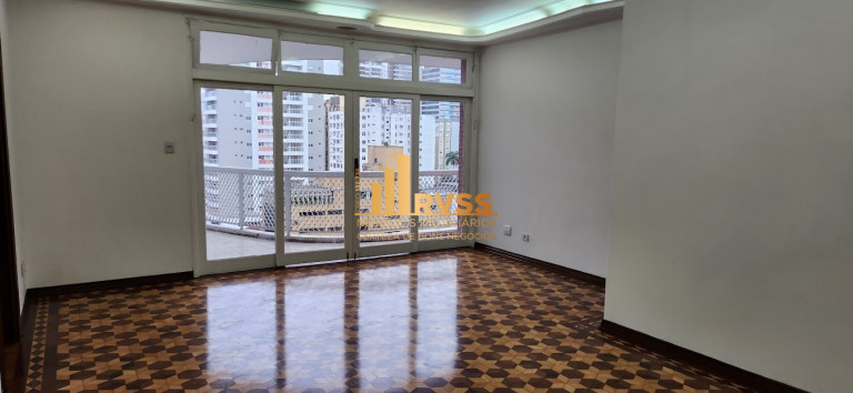 Apartamento com 3 Quartos à Venda, 190 m² em Gonzaga - Santos