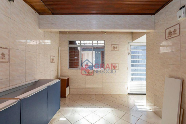 Imagem Casa com 4 Quartos para Alugar, 520 m² em Santa Felicidade - Curitiba Imagem Casa com 4 Quartos para Alugar, 520 m² em Santa Felicidade - Curitiba