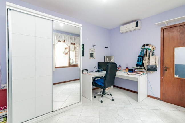 Imagem Casa de Condomínio com 3 Quartos à Venda, 164 m² em Bela Vista - Porto Alegre