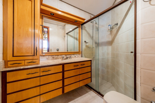 Imagem Cobertura com 3 Quartos à Venda, 191 m² em Petrópolis - Porto Alegre