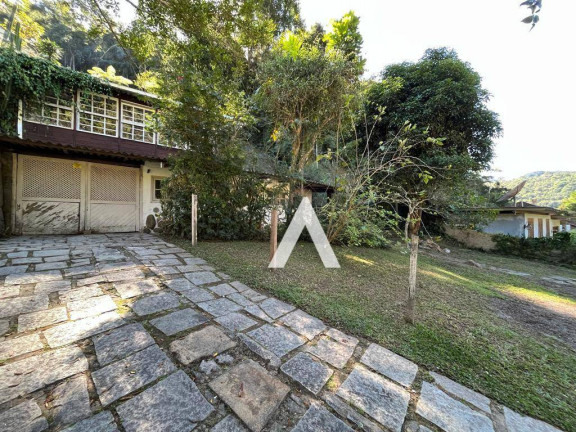 Imagem Casa com 10 Quartos à Venda, 327 m² em Albuquerque - Teresópolis Imagem Casa com 10 Quartos à Venda, 327 m² em Albuquerque - Teresópolis
