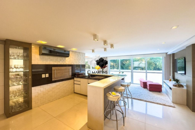 Imagem Apartamento com 3 Quartos à Venda, 258 m² em Petrópolis - Porto Alegre Imagem Apartamento com 3 Quartos à Venda, 258 m² em Petrópolis - Porto Alegre