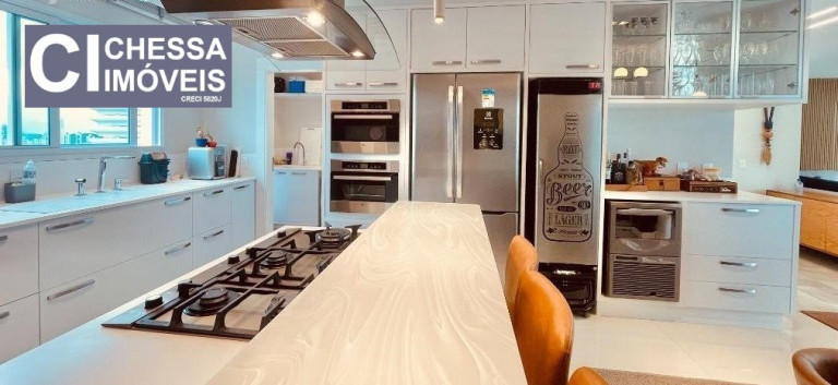 Imagem Apartamento com 4 Quartos à Venda, 467 m² em Centro - Balneário Camboriú Imagem Apartamento com 4 Quartos à Venda, 467 m² em Centro - Balneário Camboriú
