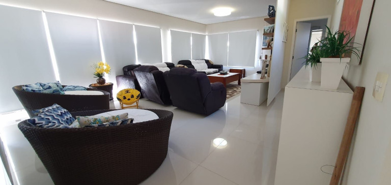 Imagem Casa com 4 Quartos à Venda, 400 m² em Novo Horizonte - Piracaia