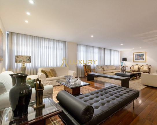Imagem Imóvel com 4 Quartos à Venda, 350 m² em Savassi - Belo Horizonte