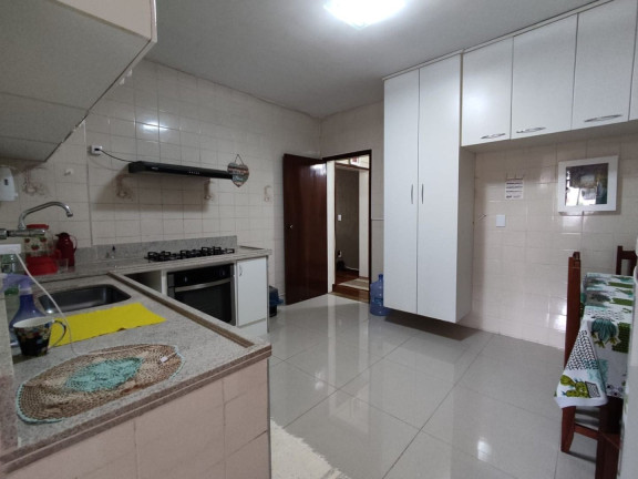 Imagem Imóvel com 3 Quartos à Venda, 131 m² em Alto - Teresópolis Imagem Imóvel com 3 Quartos à Venda, 131 m² em Alto - Teresópolis
