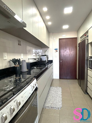Imagem Apartamento com 4 Quartos à Venda, 136 m² em Centro - Ubatuba Imagem Apartamento com 4 Quartos à Venda, 136 m² em Centro - Ubatuba