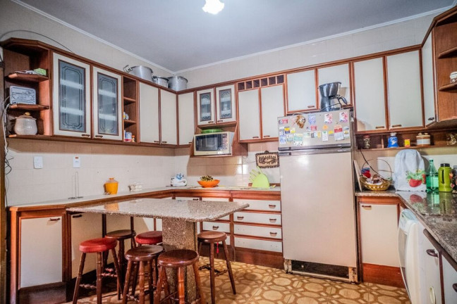 Imagem Casa com 3 Quartos à Venda, 247 m² em Jardim Planalto - Porto Alegre