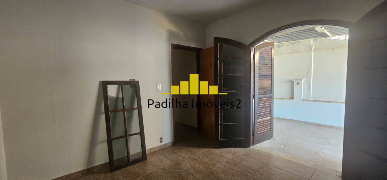Imagem Casa com 3 Quartos à Venda, 300 m² em Vila Carvalho - Sorocaba Imagem Casa com 3 Quartos à Venda, 300 m² em Vila Carvalho - Sorocaba