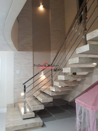 Imagem Casa com 5 Quartos à Venda, em Viçosa Imagem Casa com 5 Quartos à Venda, em Viçosa