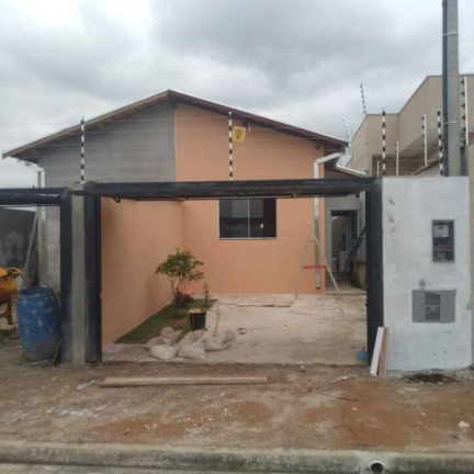 Imagem Casa com 2 Quartos à Venda, 70 m² em Centro - Taubaté Imagem Casa com 2 Quartos à Venda, 70 m² em Centro - Taubaté