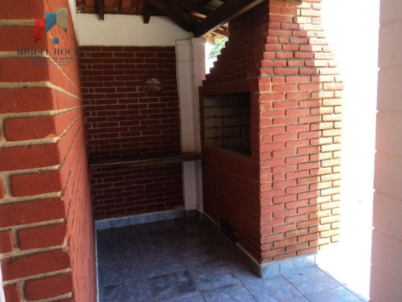 Imagem Imóvel com 3 Quartos à Venda, 2.500 m² em Vale Dos Lagos - Tatuí